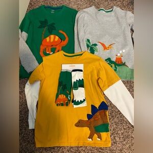 Gymboree Like New Dino Roar 3 Shirts size 12 and matching socks